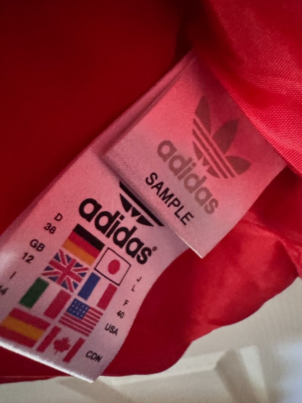Adidas Originals Y2K Red Genuine Leather Puffer Jacket – Factory SAMPLE RARE M - Picture 12 of 14